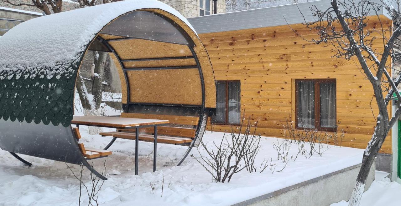 Hayi Tun Guest House Goris Exterior photo